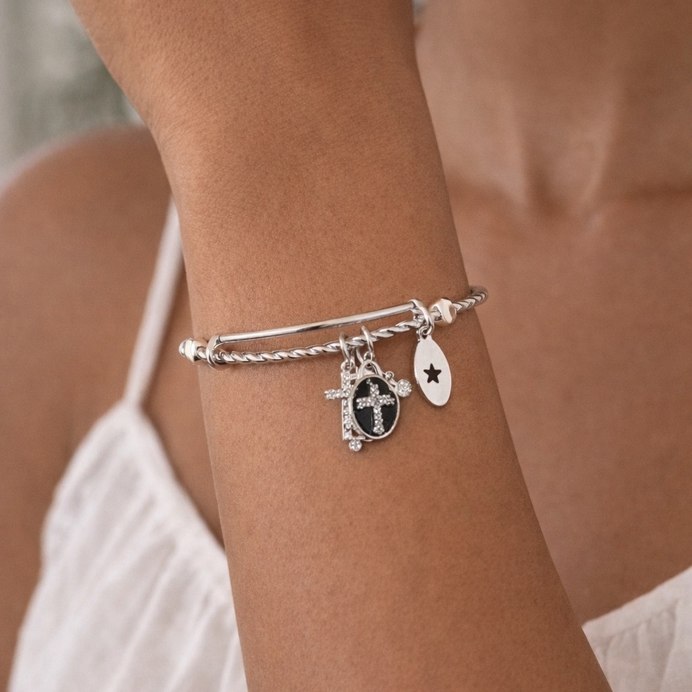 Unwritten Silver Tone  CZ Diamond Faith Charm Bracelet Adjustable